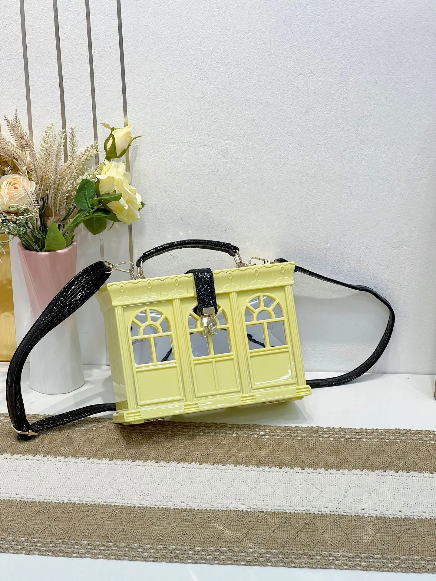 3D House Shaped Acrylic Box Women Purses