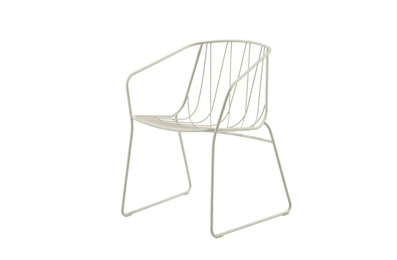 Chee Chair with Arms