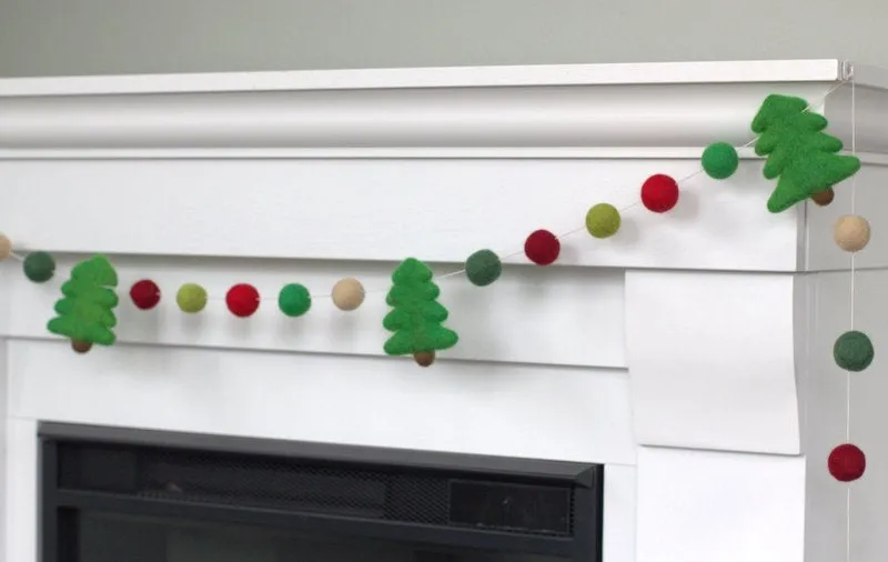 Christmas Tree Felt Garland- Shades of Reds & Greens