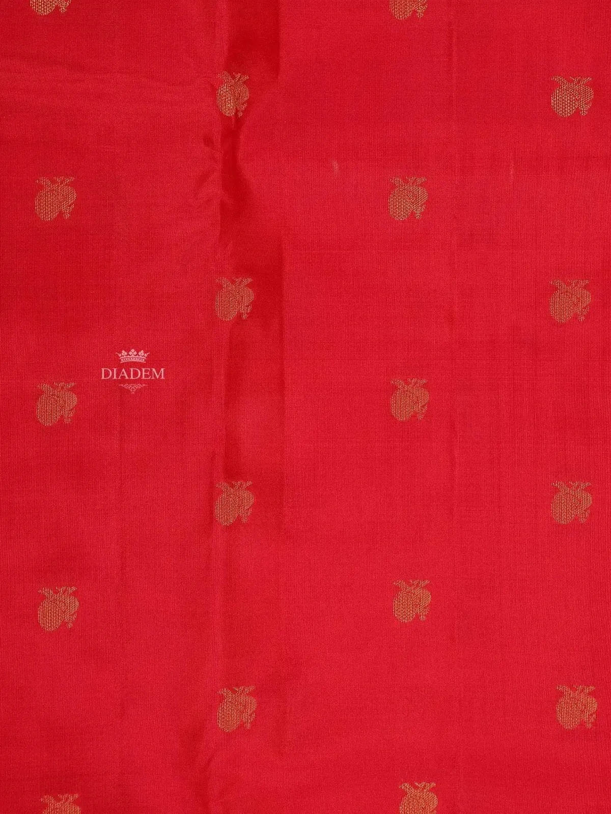 Dark Pink Pure Kanchipuram Silk Saree with Peacock Motif  on the Body with Zari Border