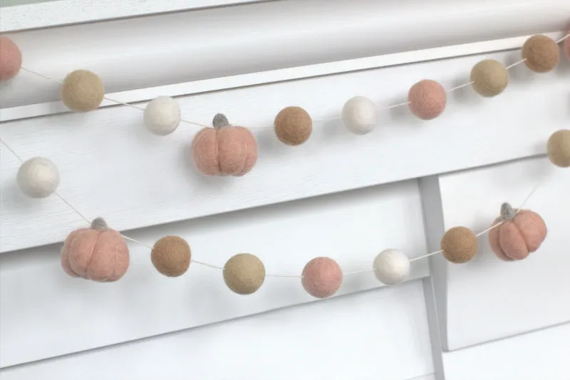 Felt Pumpkin Garland- Pink & Tan