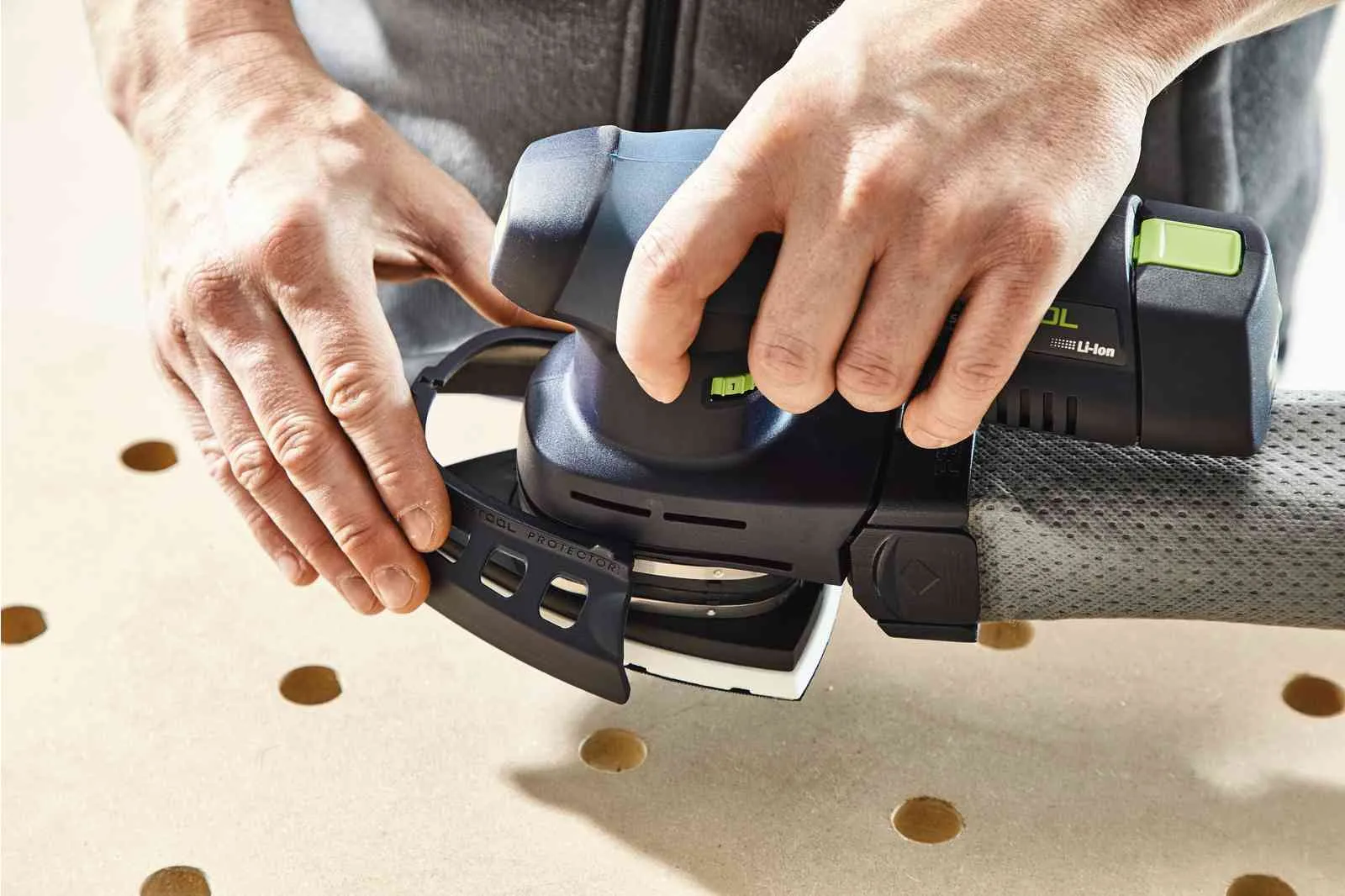 Festool | Cordless delta sander DTSC 400-Basic