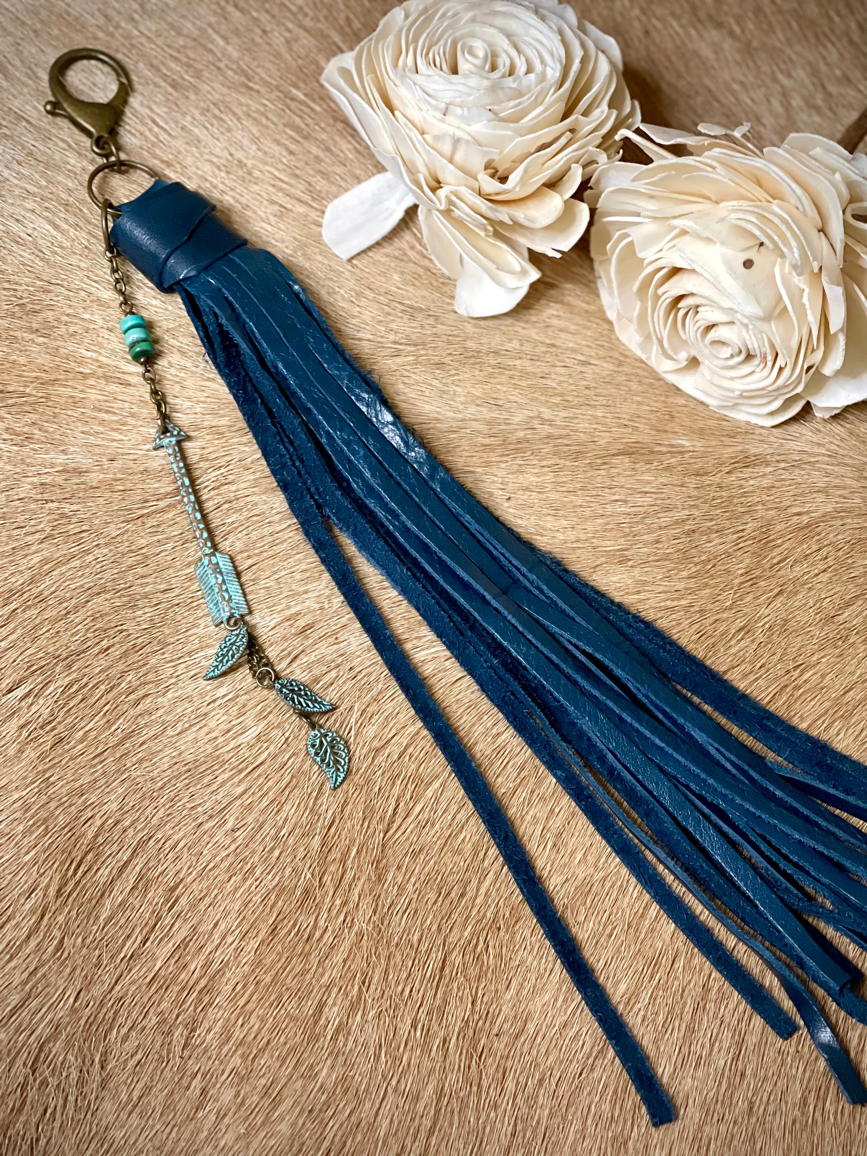 Navy w/Arrow Charm - Purse Tassel