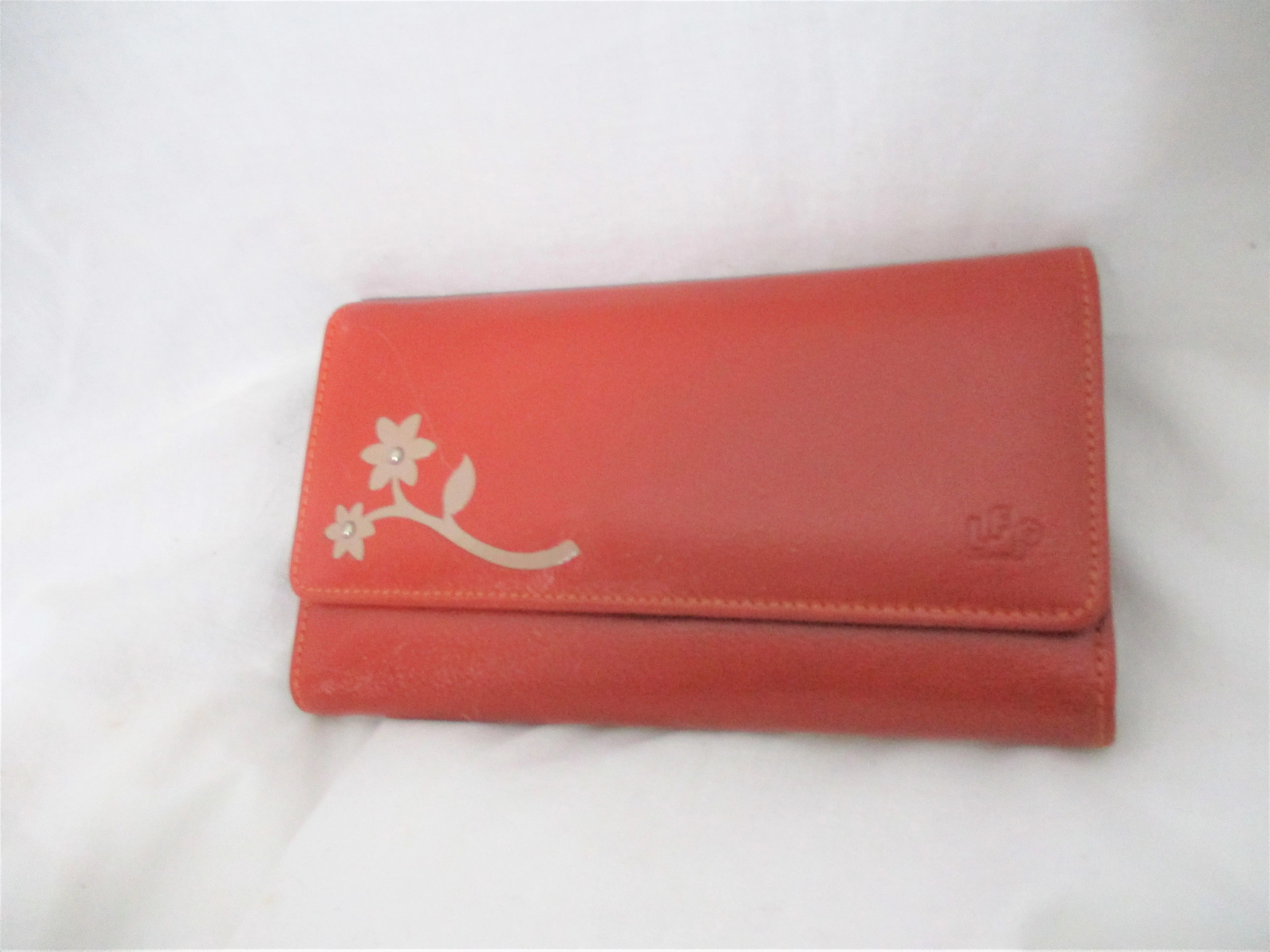 NEW LFP CUEROS LEATHER change purse Wallet Organizer FLORAL RED BROWN