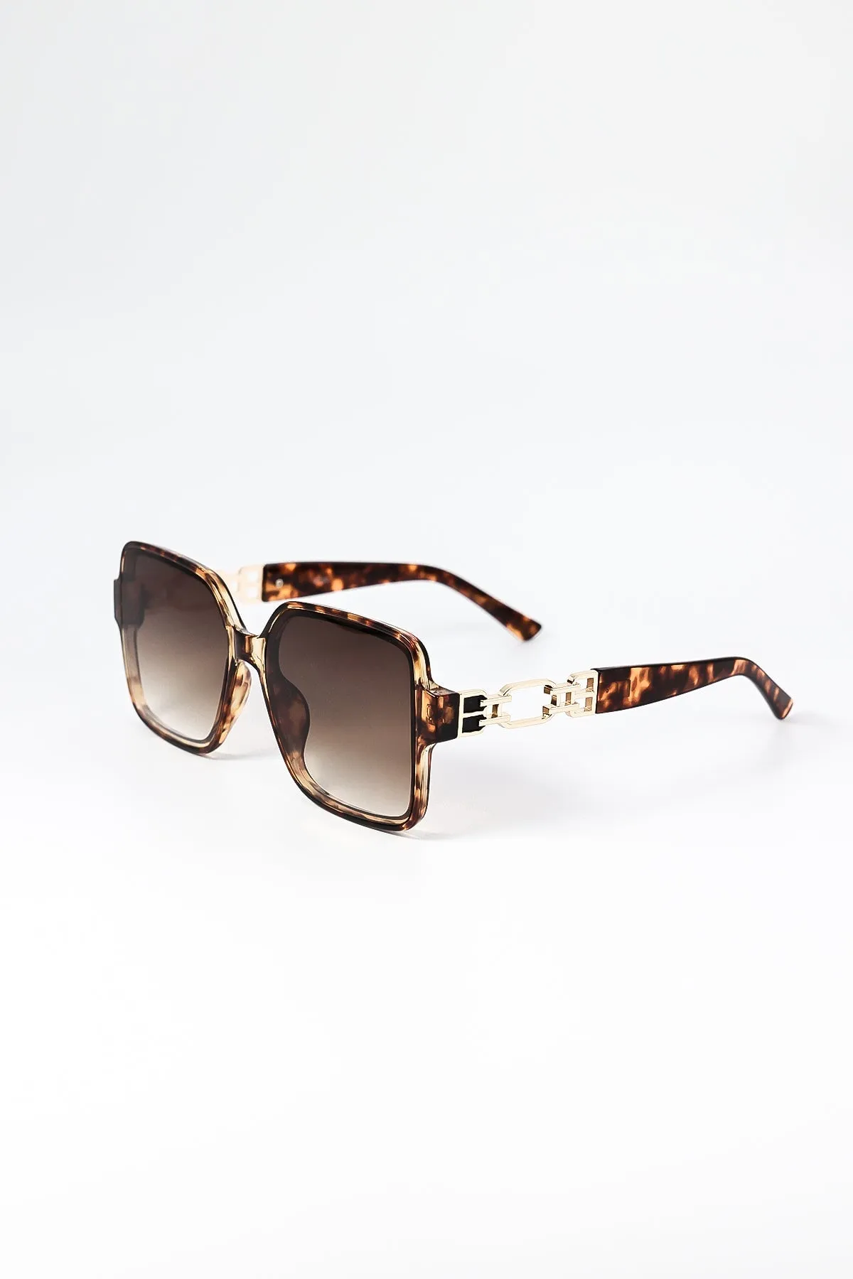 Oversized Tortoise Shell Sunglasses with Gold Detail