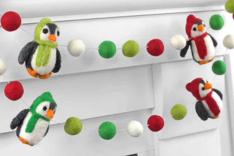 Penguin Felt Christmas Garland- Red & Green