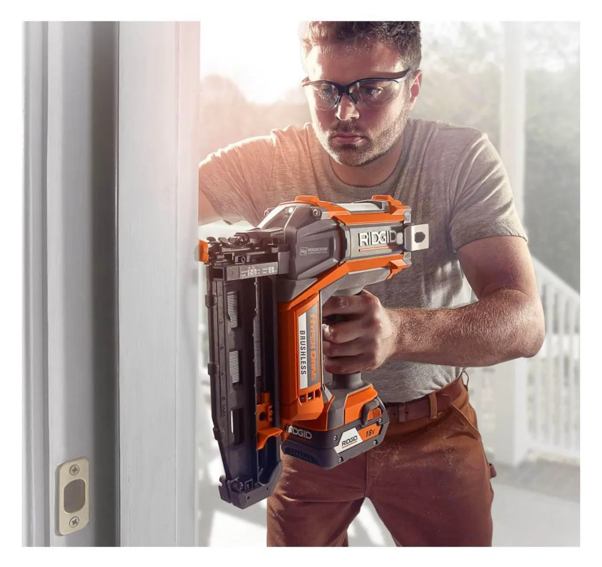 RIDGID 18-Volt Cordless Brushless HYPERDRIVE 16-Gauge 2-1/2 in Straight Finish Nailer, 2 Ah Battery, Charger, Belt Clip and Bag