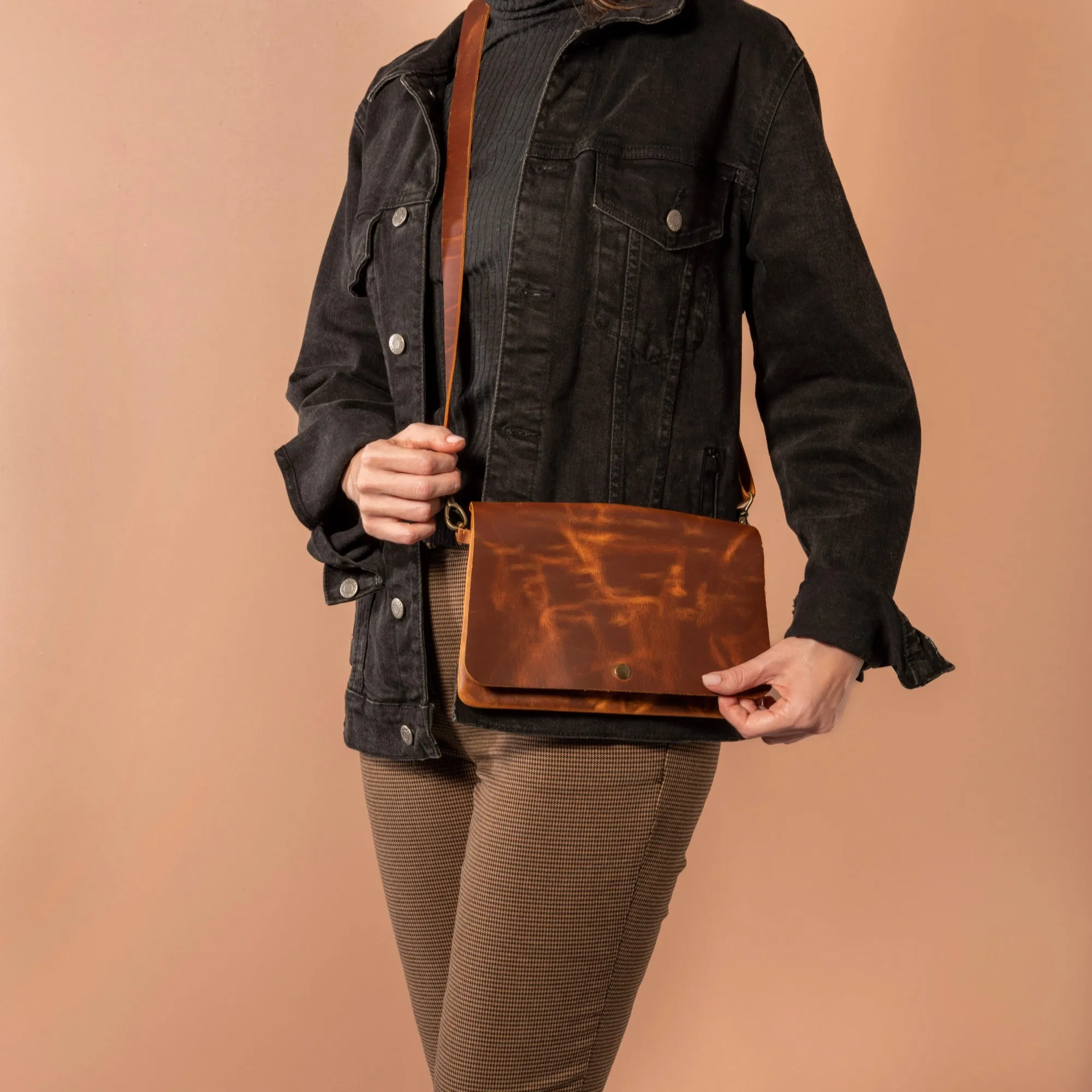 Teslin Leather Convertible Purse