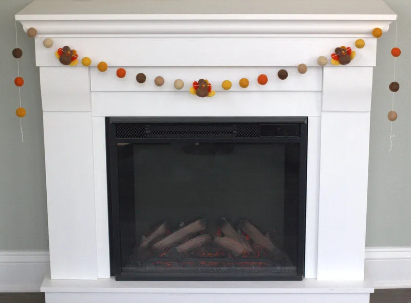 Thanksgiving Turkey Garland- Brown, Orange