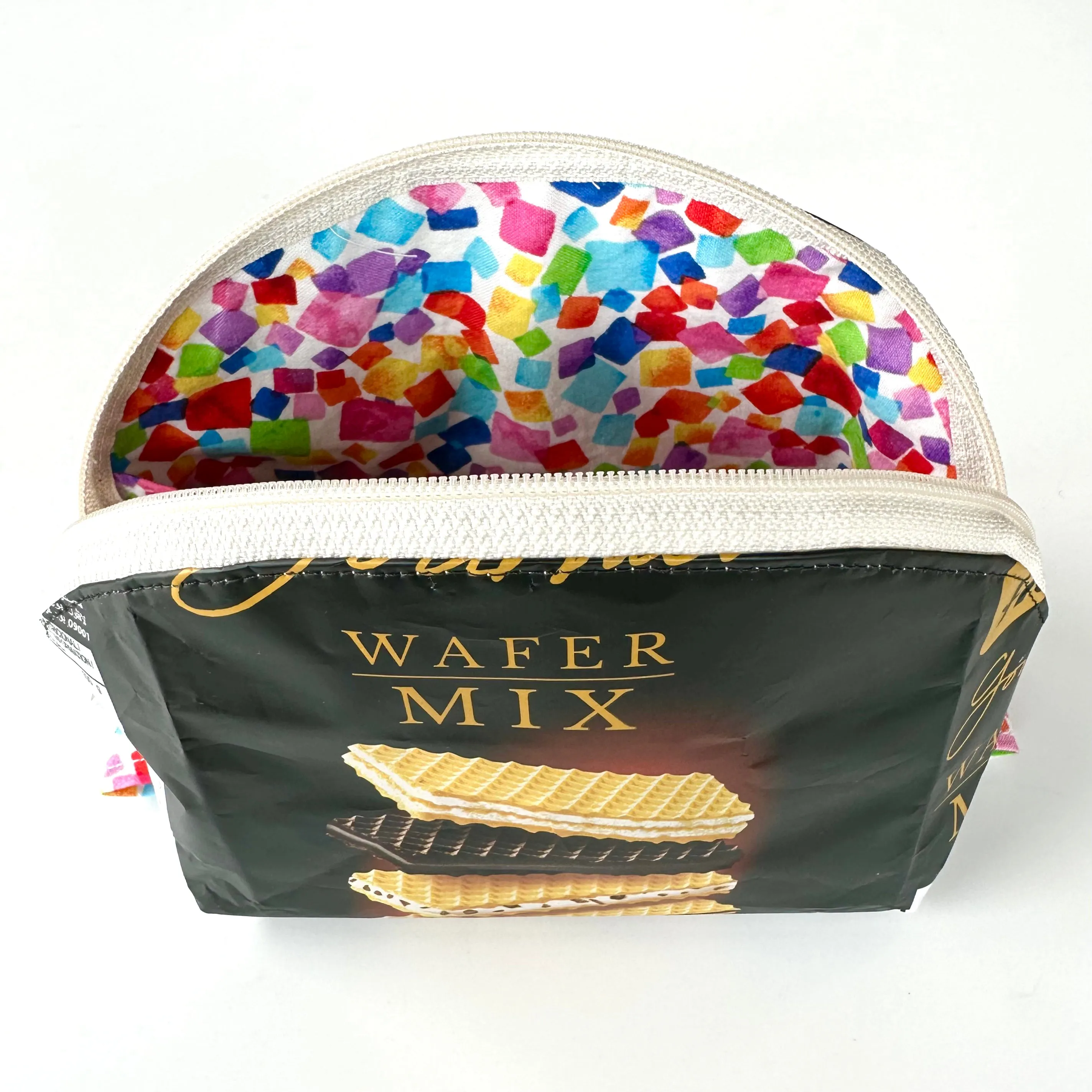 Upcycled Clam Shell Bags | Dr. Laura