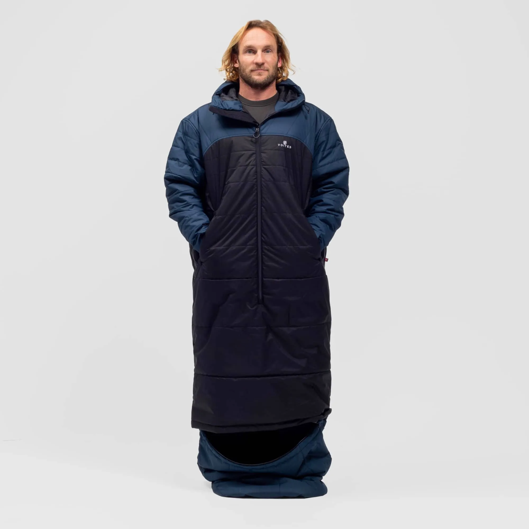 VOITED Premium Slumber Jacket for Camping, Vanlife & Indoor - Navy / Black / Navy