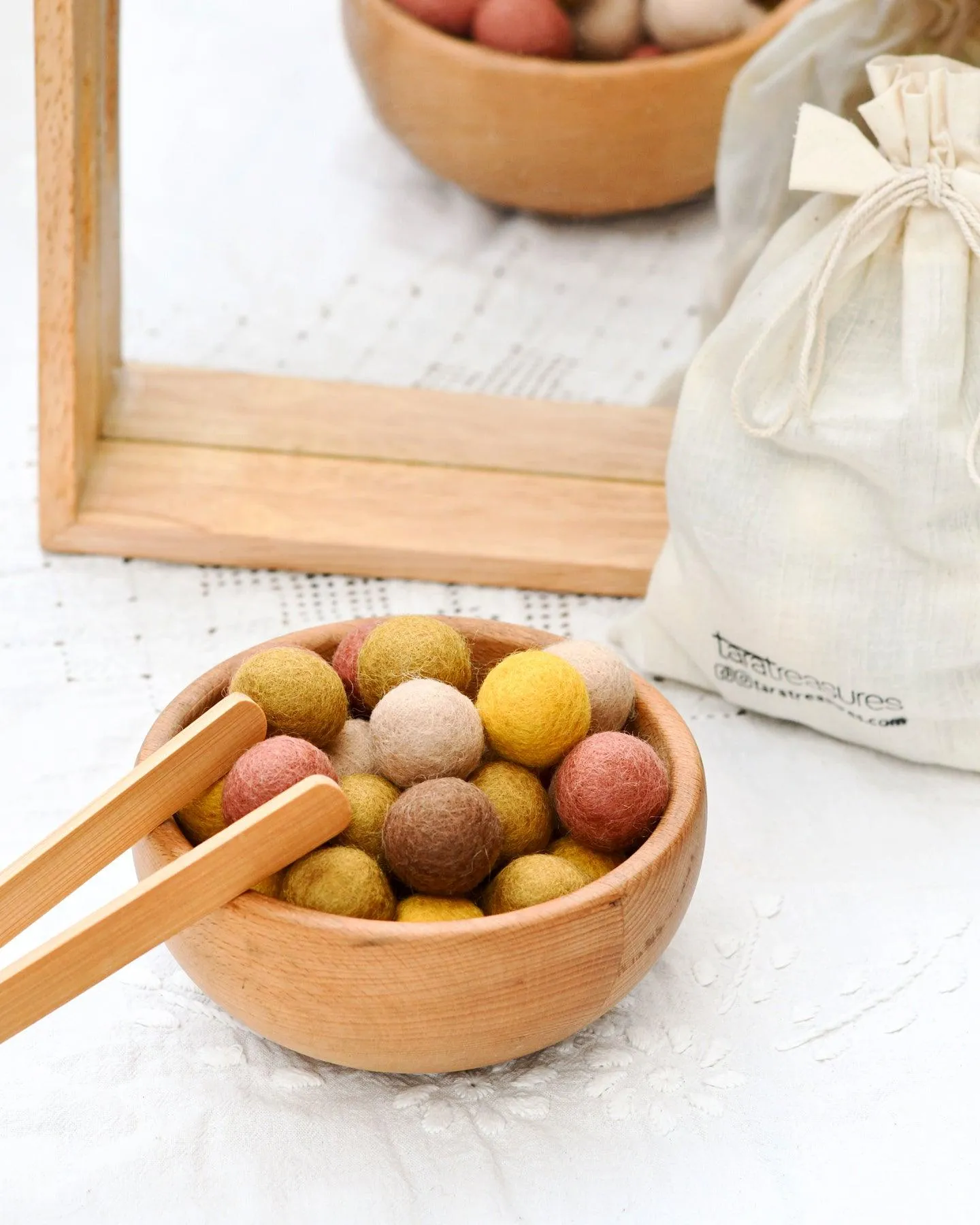 Wool Felt Balls in a Pouch - Earthy Colours 3cm 30 balls