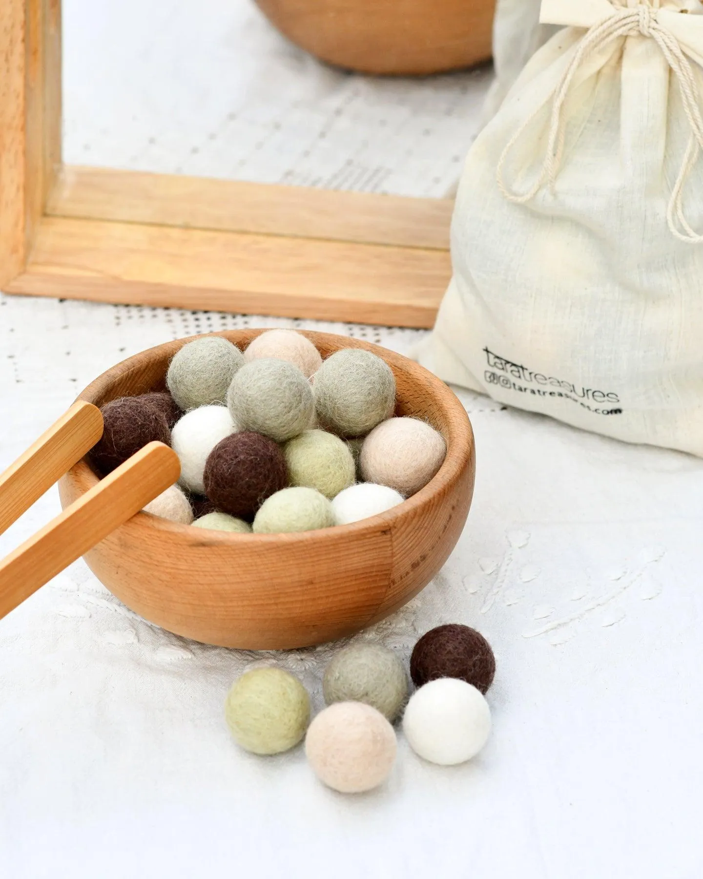 Wool Felt Balls in a Pouch - Neutral Tones 3cm 30 balls